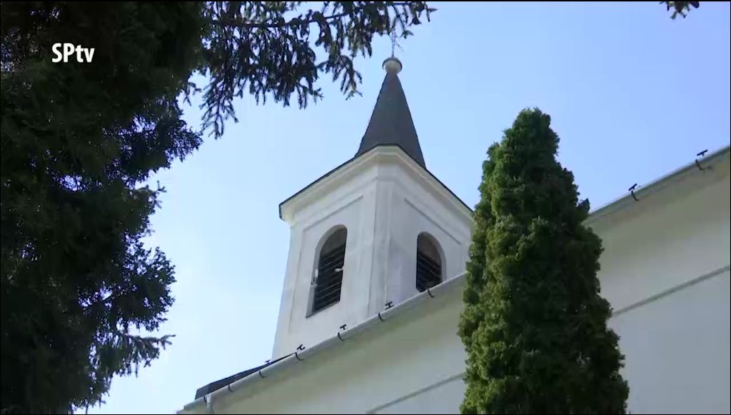 Megújul A Balonyi Templom